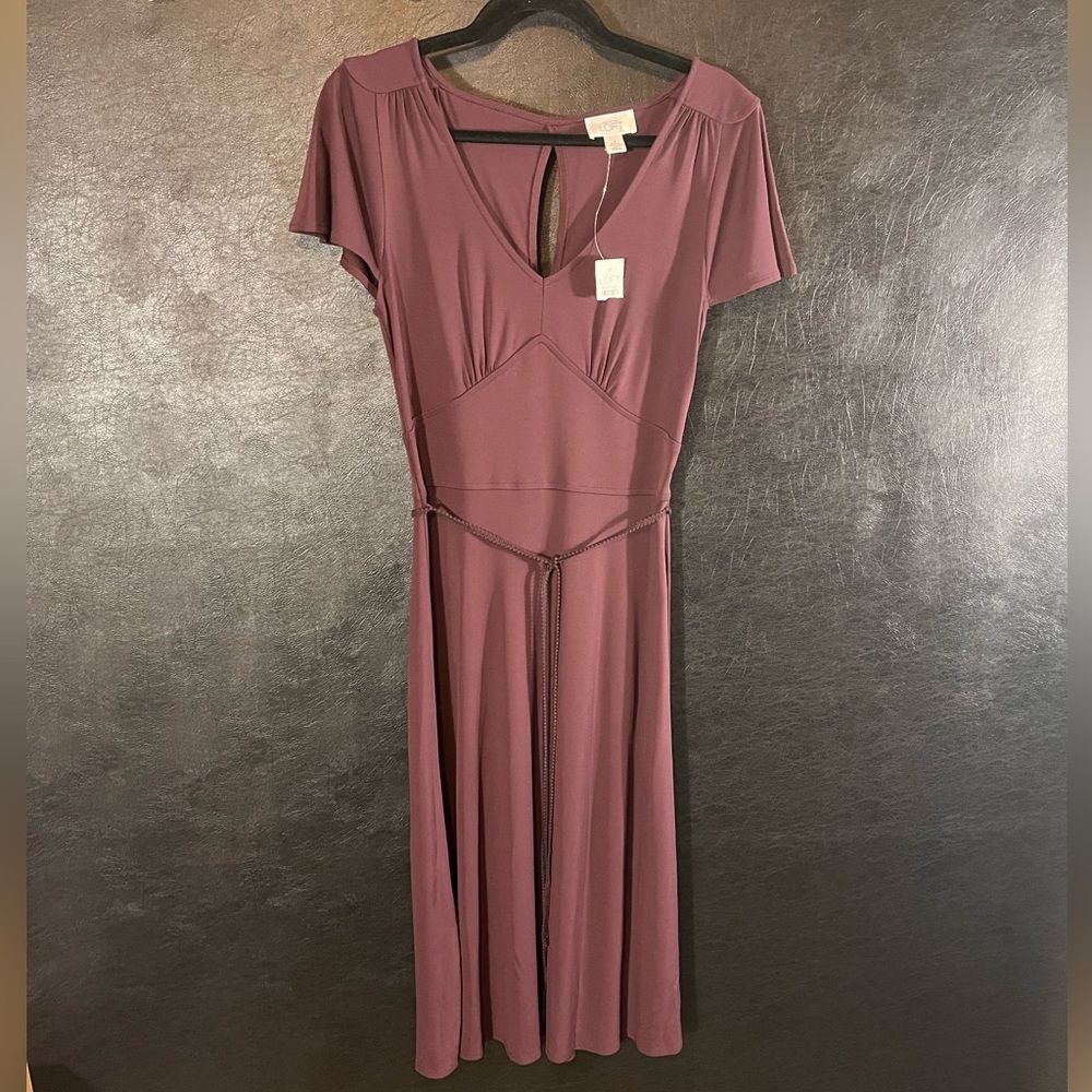 Ann Taylor Plum Color Belted Midi Dress Size 4